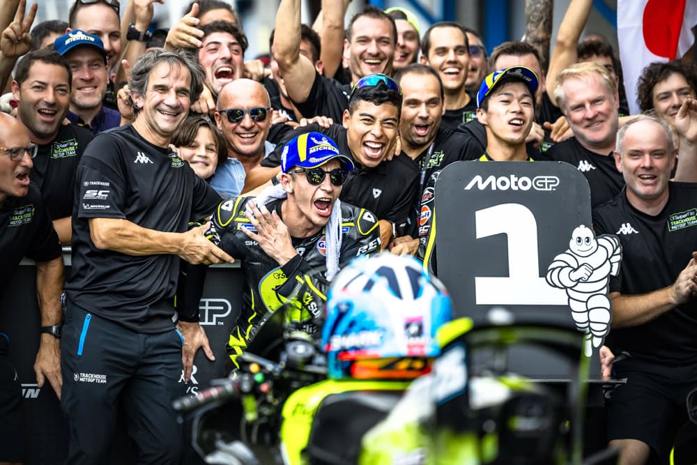 Raúl Fernández vince la Sprint Race ad Assen